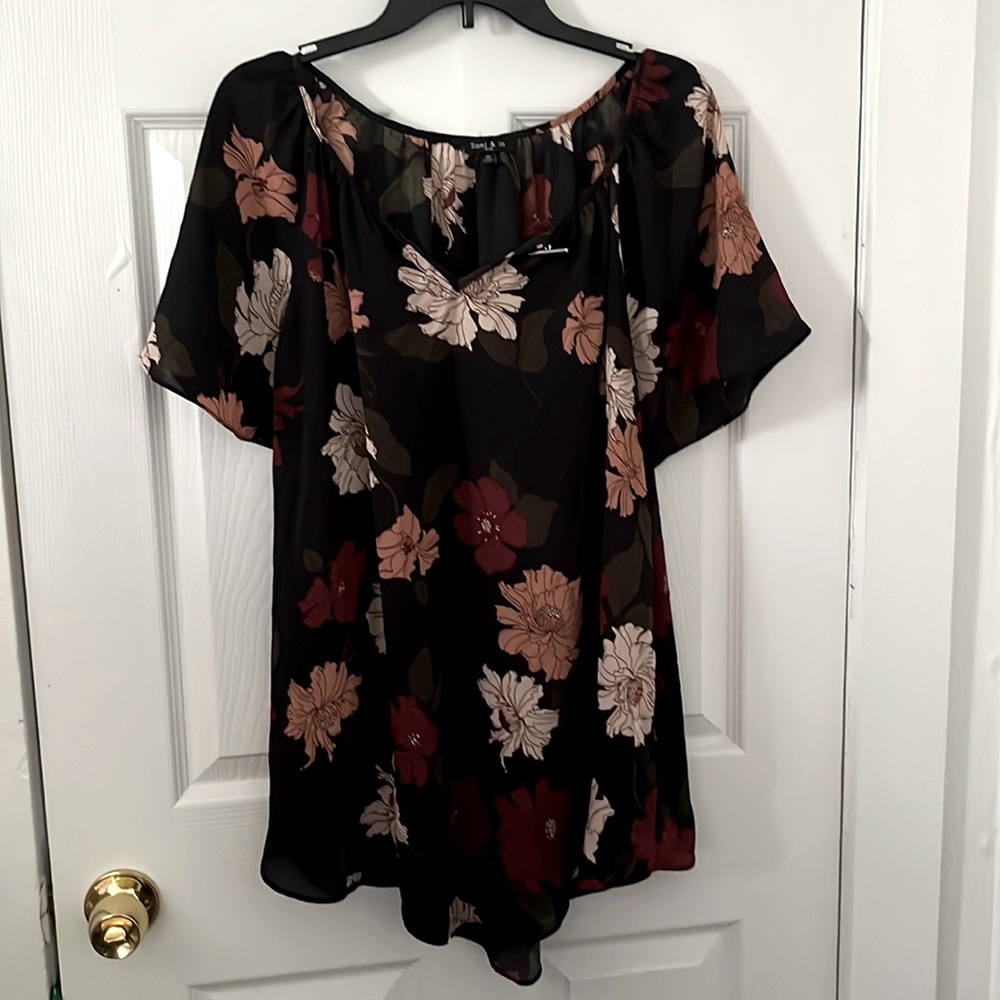 Fall Flowy Floral Blouse 2x